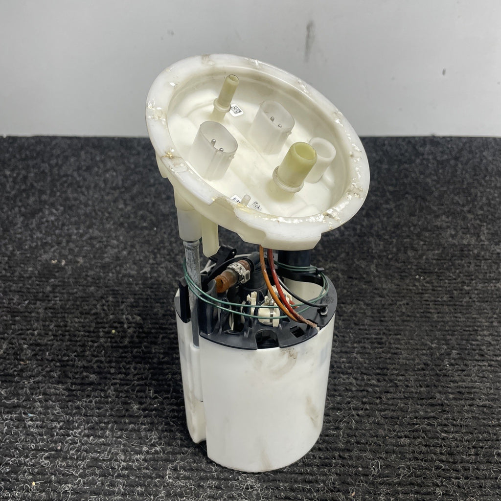 ☑️ 06-13 BMW E82 E88 E90 E91 E92 E93 128I 135I 328I 335I Fuel Pump Sending OEM