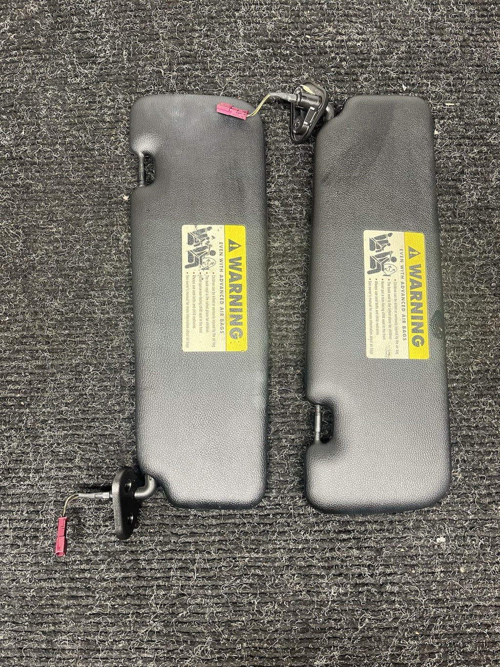 ☑️ 2006-2013 BMW E93 Sun Visor Shade Set Visors Left Right Pair Black OEM