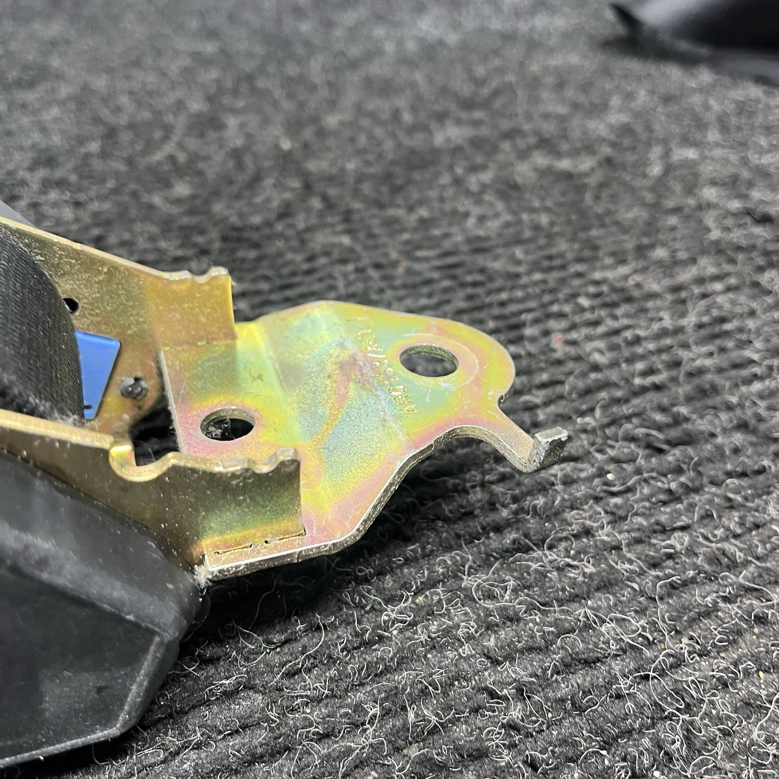 ☑️ 91-98 BMW E36 323 328 M3 Front Left Driver Side Seatbelt Retractor Buckle OEM