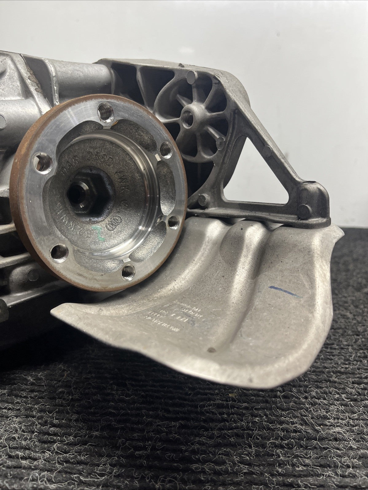 ☑️ 2012 - 2017  AUDI A6 A7 QUATTRO REAR AXLE DIFFERENTIAL CARRIER OEM