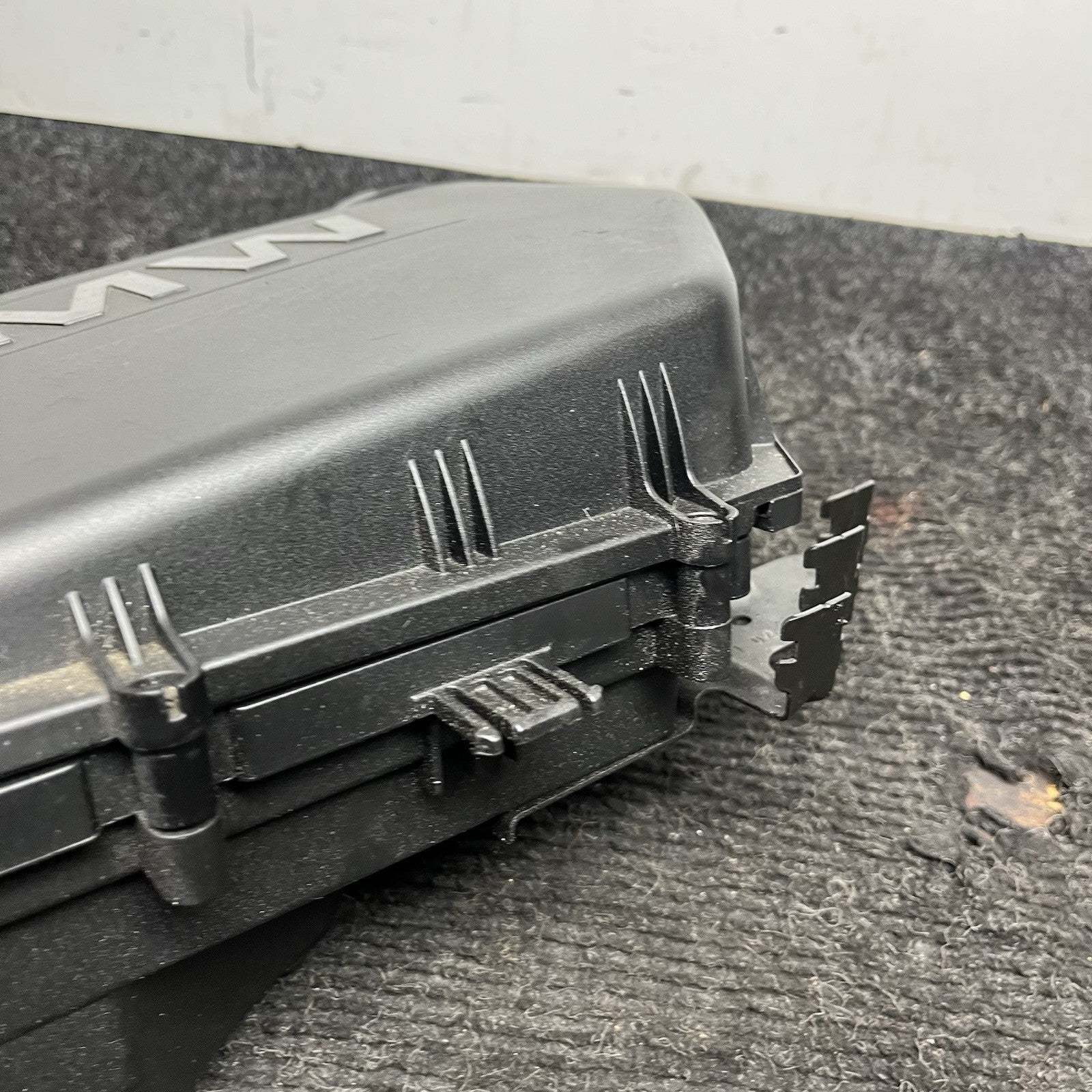 ☑️ 2012-2019 BMW X5 3.0L Engine Air Cleaner Filter Intake Box 7583713 OEM