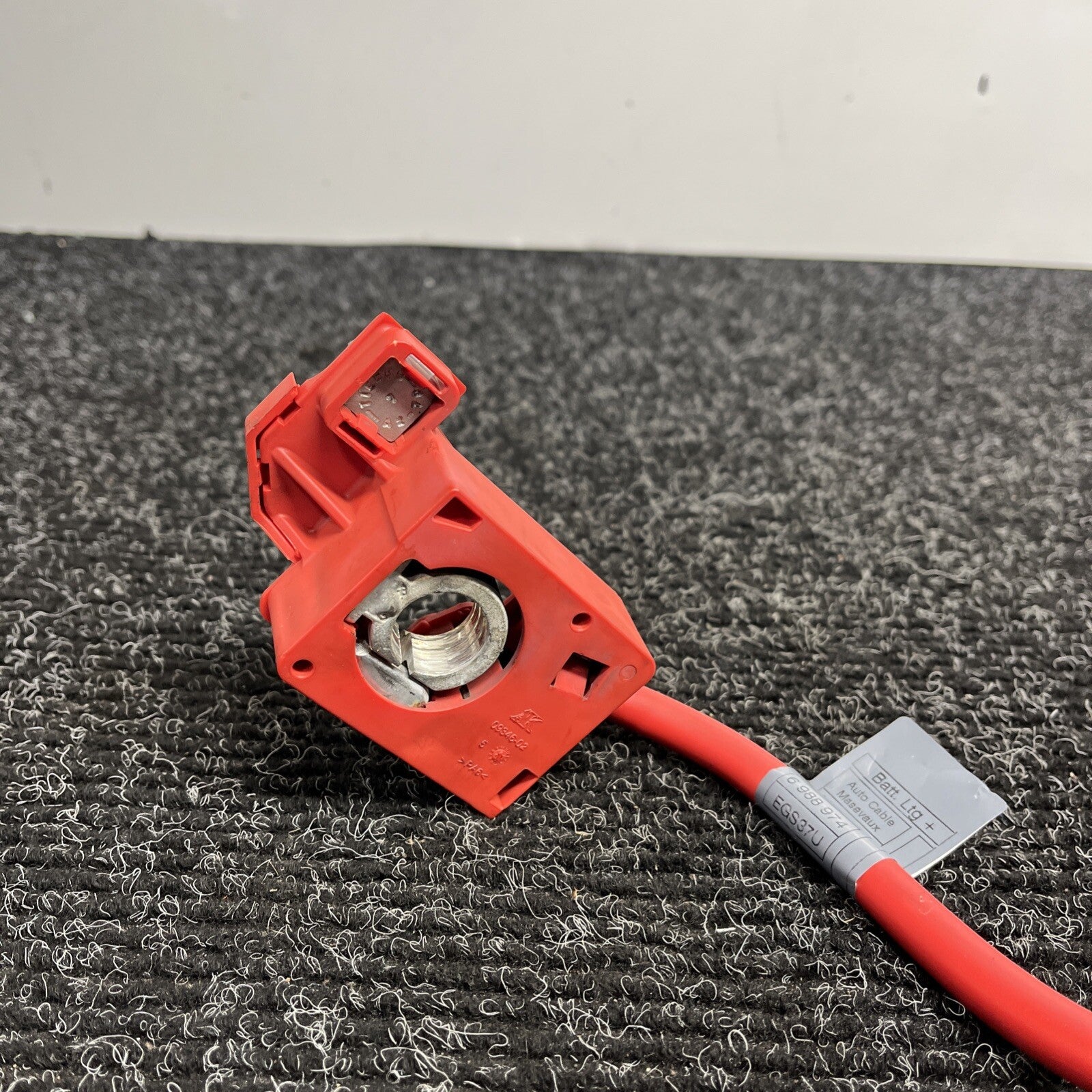 ☑️ 06-13 OEM BMW E82 E90 E92 E88 Battery Plus Pole Terminal Positive Red Cable
