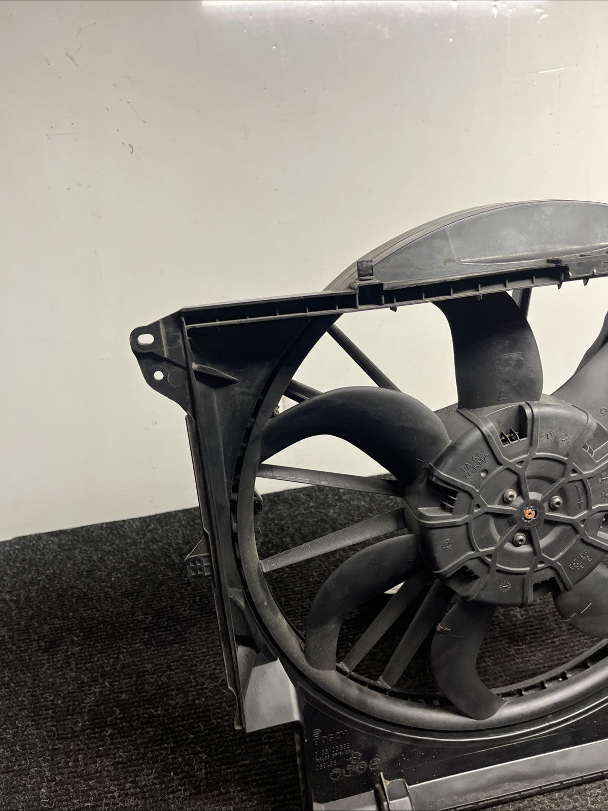 ☑️ 07-13 OEM BMW E88 E90 E92 N54 N55 Engine Radiator Cooling Auxiliary Fan 600W