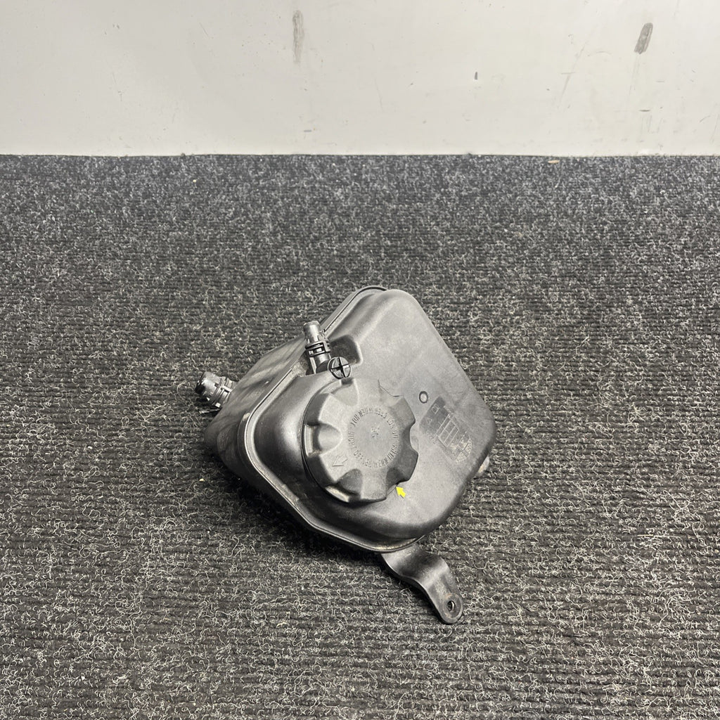 ☑️ 11-13 BMW E88 E90 E92 1/3 Series Engine Radiator Coolant Tank Reservoir OEM