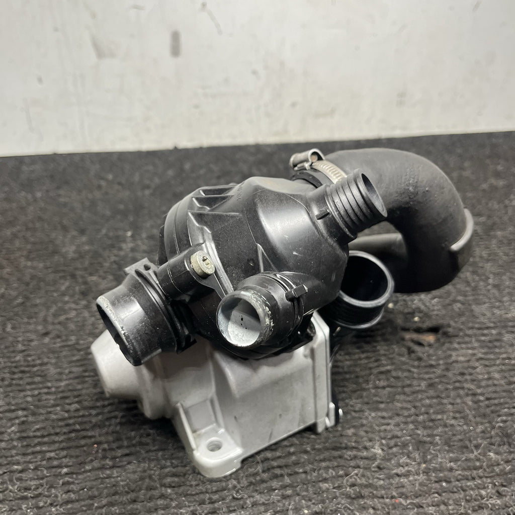 ☑️LOW MILES! BMW E82 E90 E92 F10 N54 N55 Electric Metal Water Pump W/ Thermostat