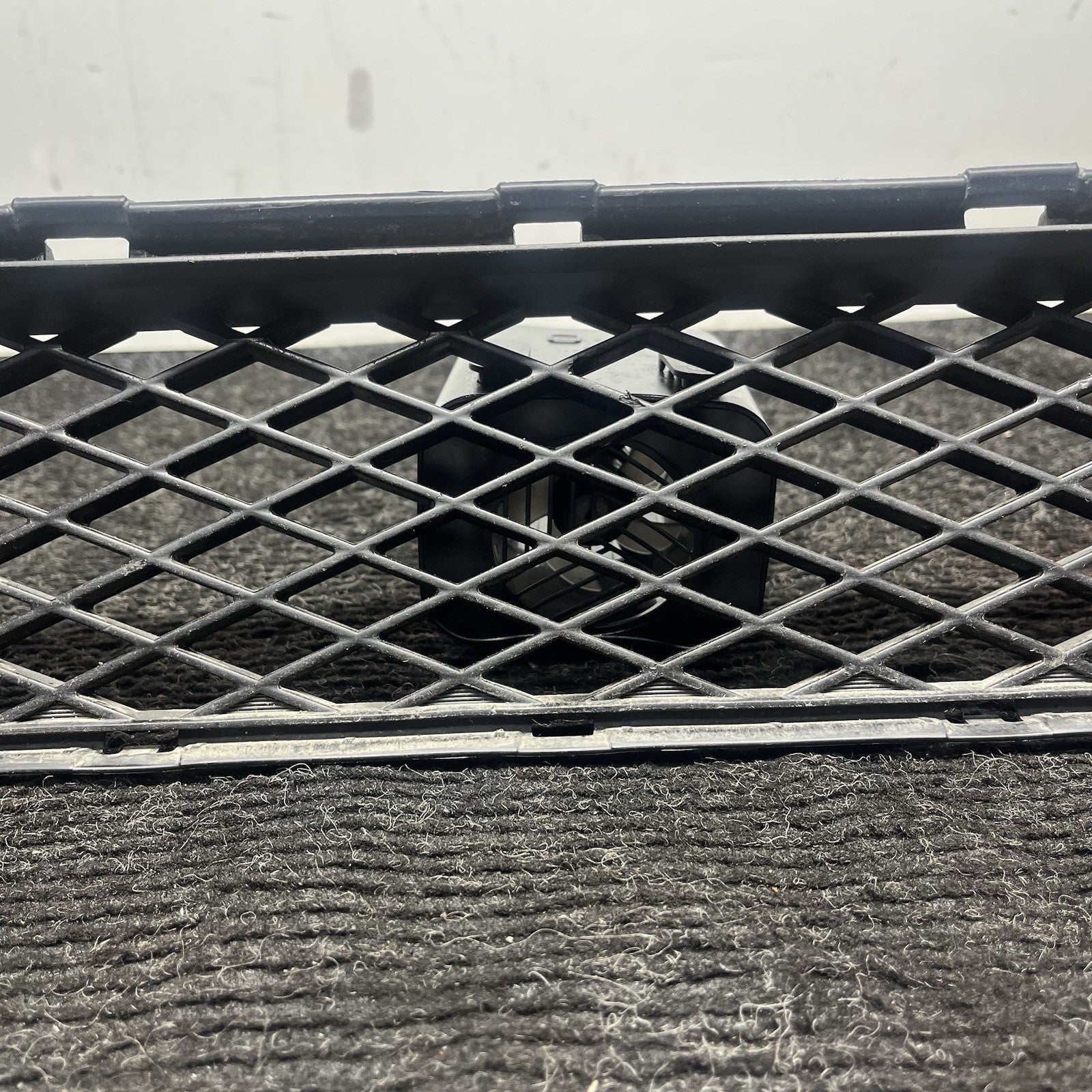 ☑️ Subaru WRX STI Front Bumper Lower Grille Vent Trim Panel Oem 2015-2017