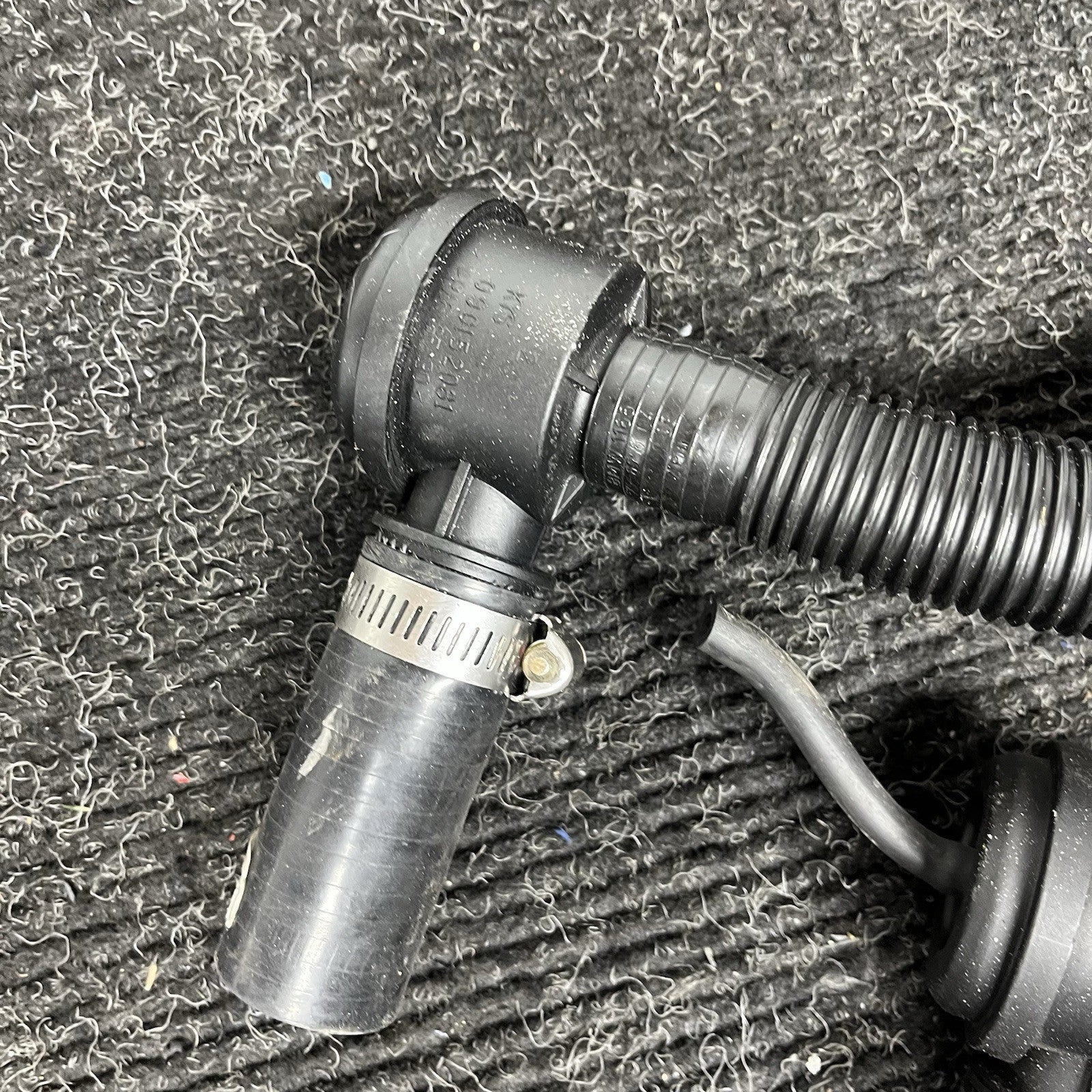 ☑️ 07-10 OEM BMW E90 E92 E93 335 Charge Pipe Diverter Valves Induction Pipe N54