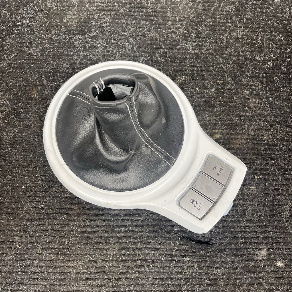 ☑️ 2013-2016 Scion FRS Subaru BRZ Shifter Boot Trim Bezel Manual Trans OEM