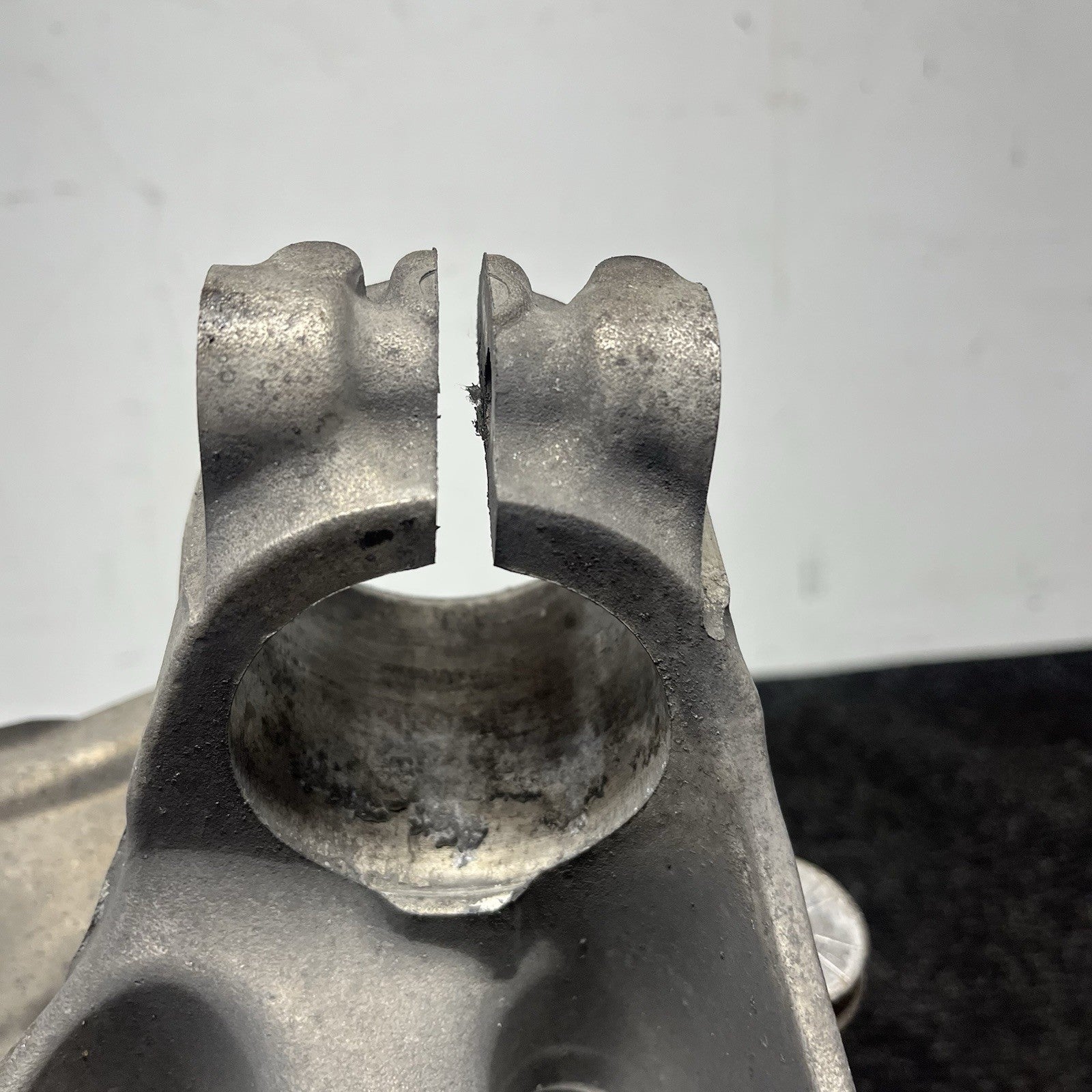 ☑️ 2012-2016 BMW 328I F30 RWD FRONT PASSENGER SIDE WHEEL HUB SPINDLE KNUCKLE OEM