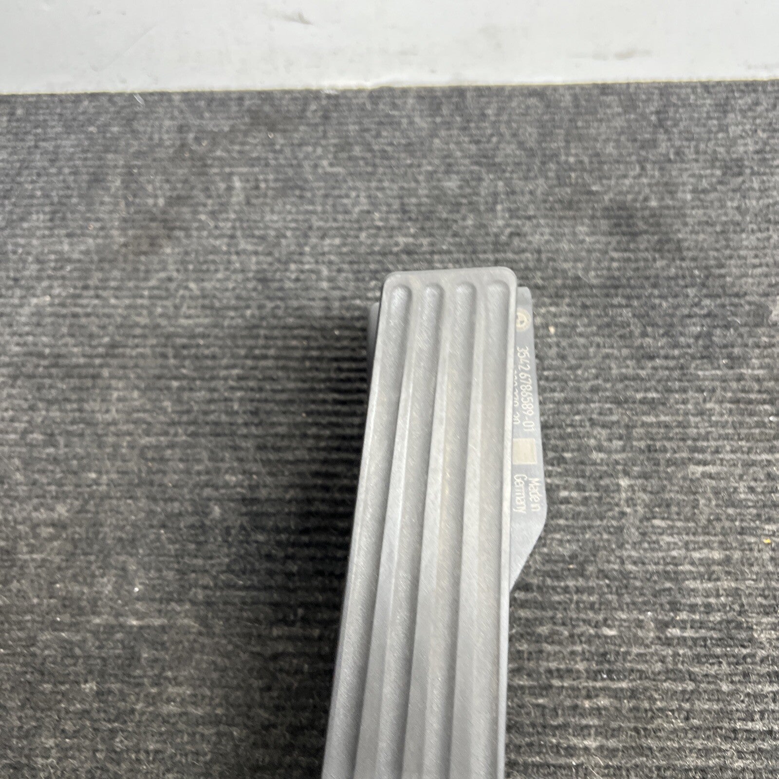 ☑️ Bmw E82 F88 128i 135i Gas Throttle Floor Pedal Lever Module Oem