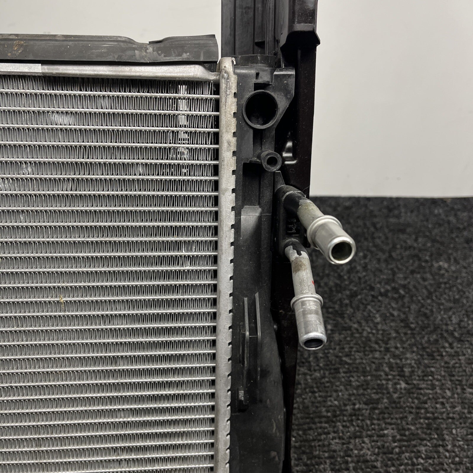 ☑️ 07-13 BMW E92 N54 335i RADIATOR A/T TRANSMISSION OIL COOLER W CONDENSER OEM