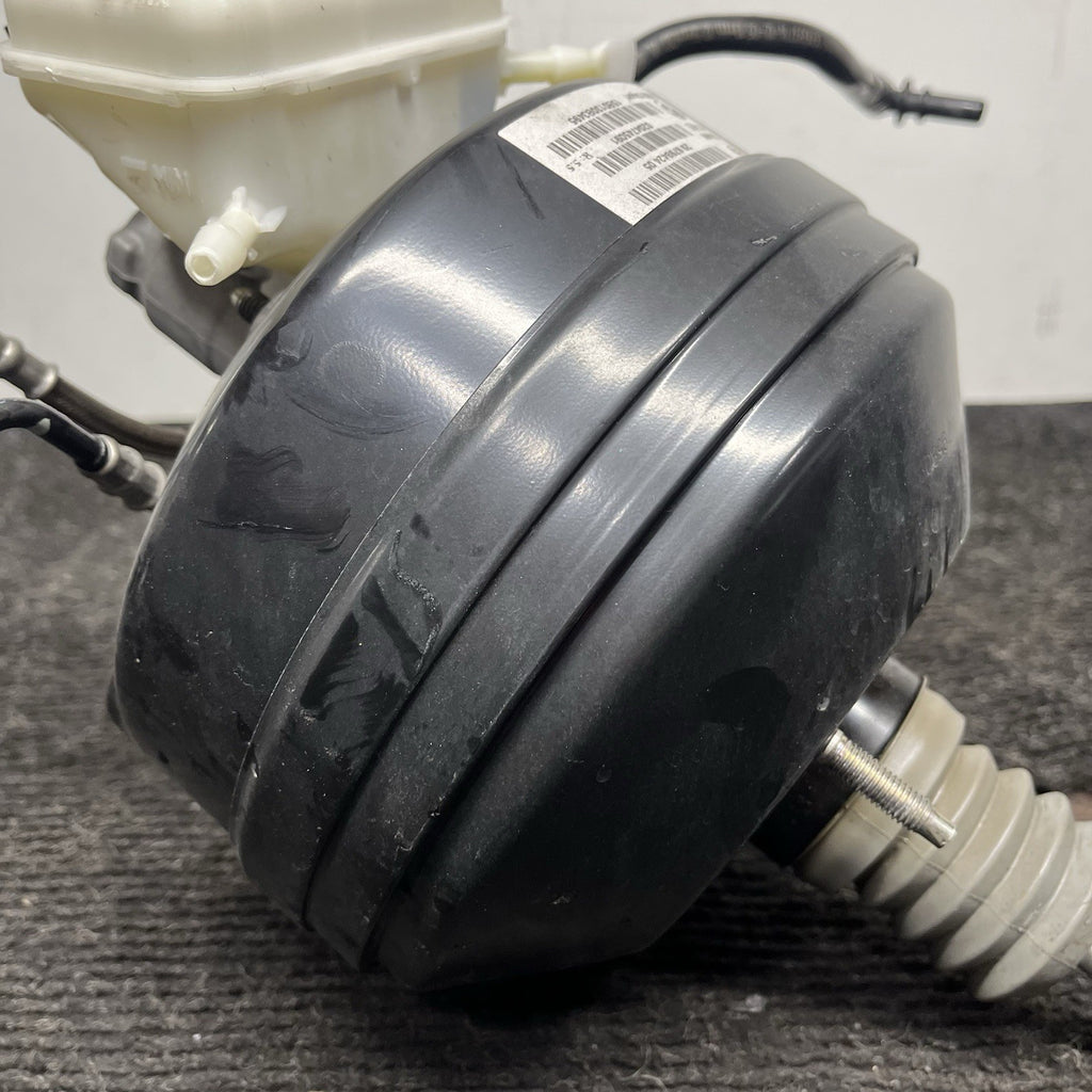 ☑️ 2012-2015 BMW 335i F30 OEM 3.0L Power Brake Booster W/Master Cylinder 6798424