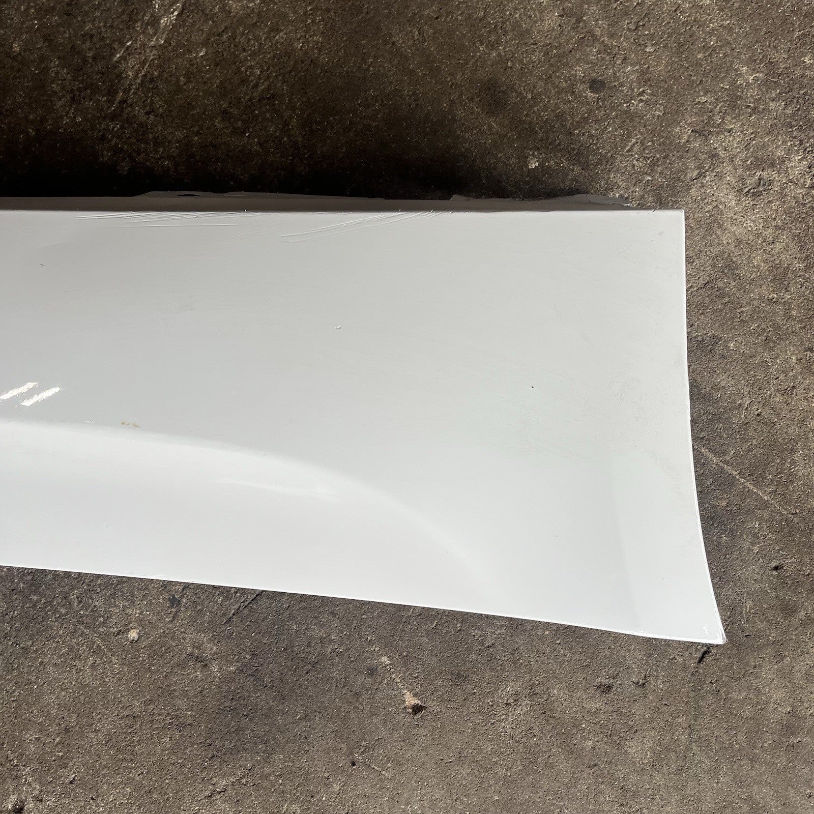 ☑️ 07-13 OEM BMW E92 E93 Right Passenger Side Skirt Rocker Panel White