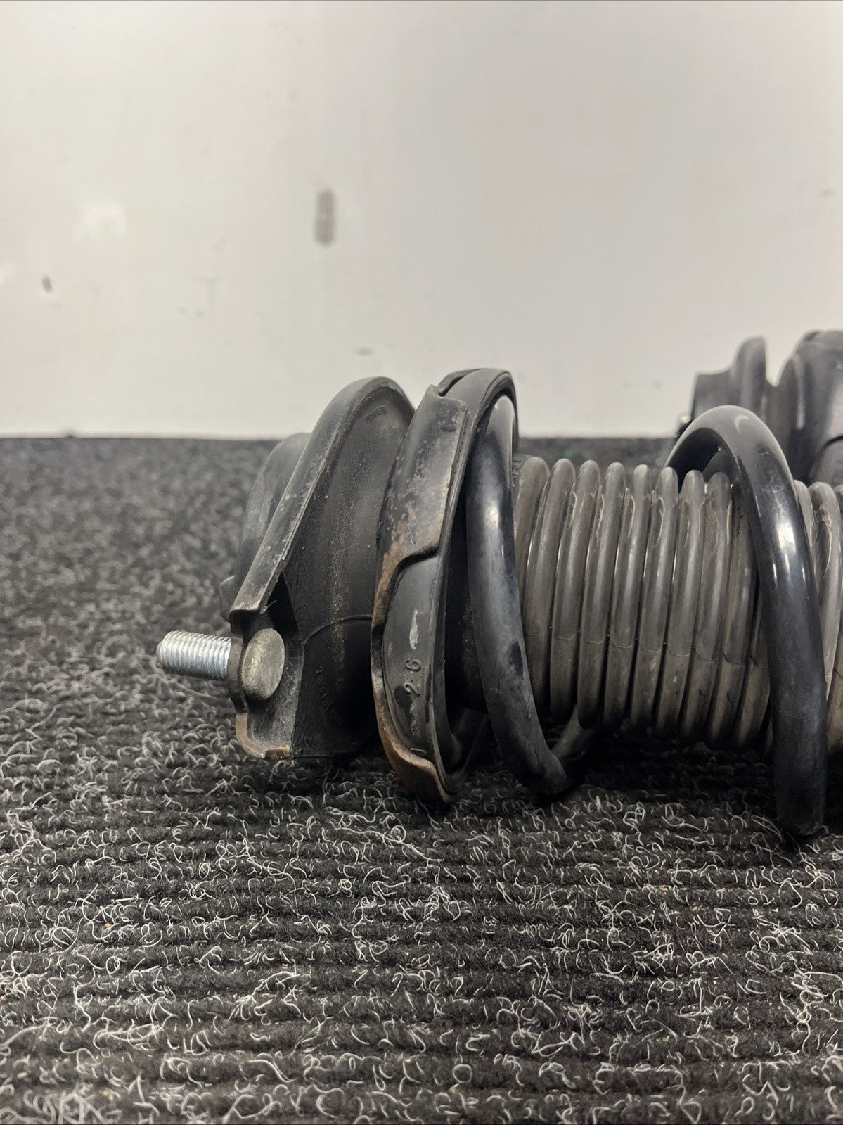 ☑️ OEM Rear Springs/Struts Suspension Subaru BRZ Toyota 86 Scion FRS