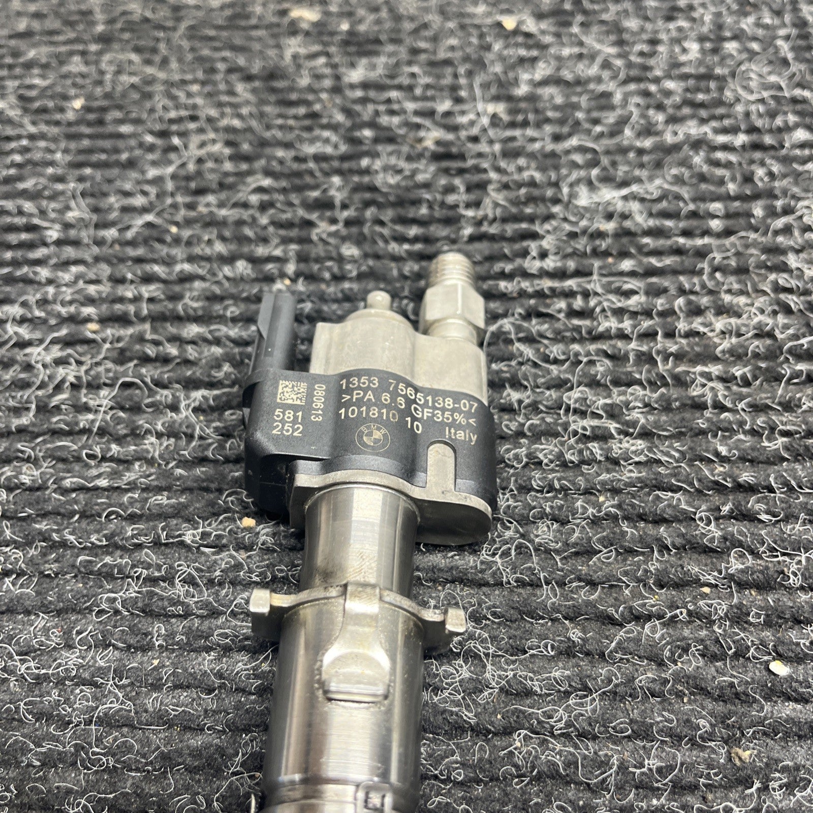 ☑️BMW 135 335 535 OEM FRONT ENGINE MOTOR HIGH PRESSURE FUEL INJECTOR N54 INDEX 7