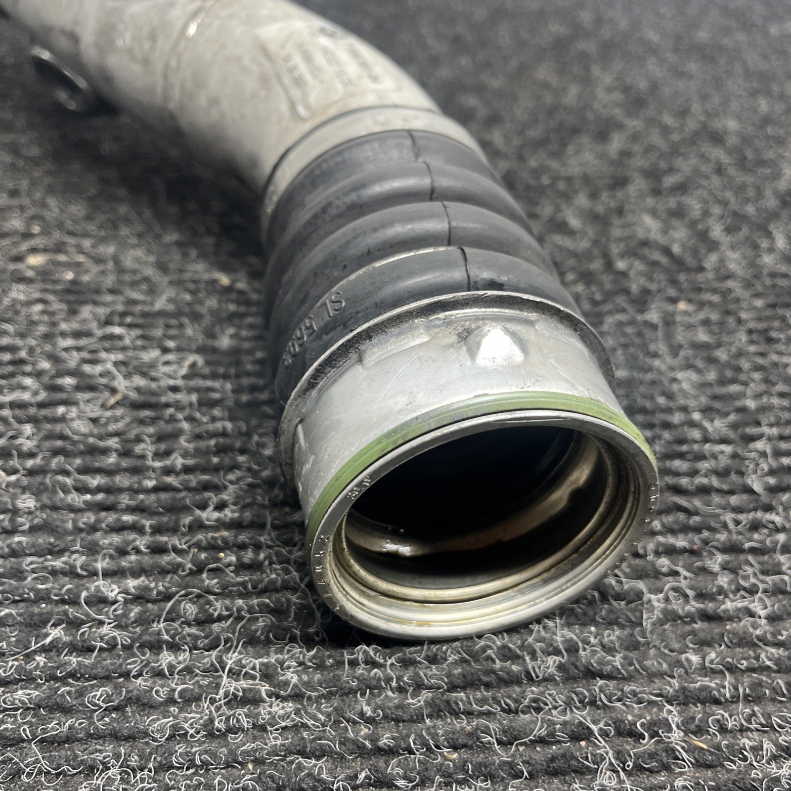 ☑️ 07-13 BMW E92 335I 3.0L L6 INTER COOLER TURBOCHARGER INLET AIR PIPE OEM