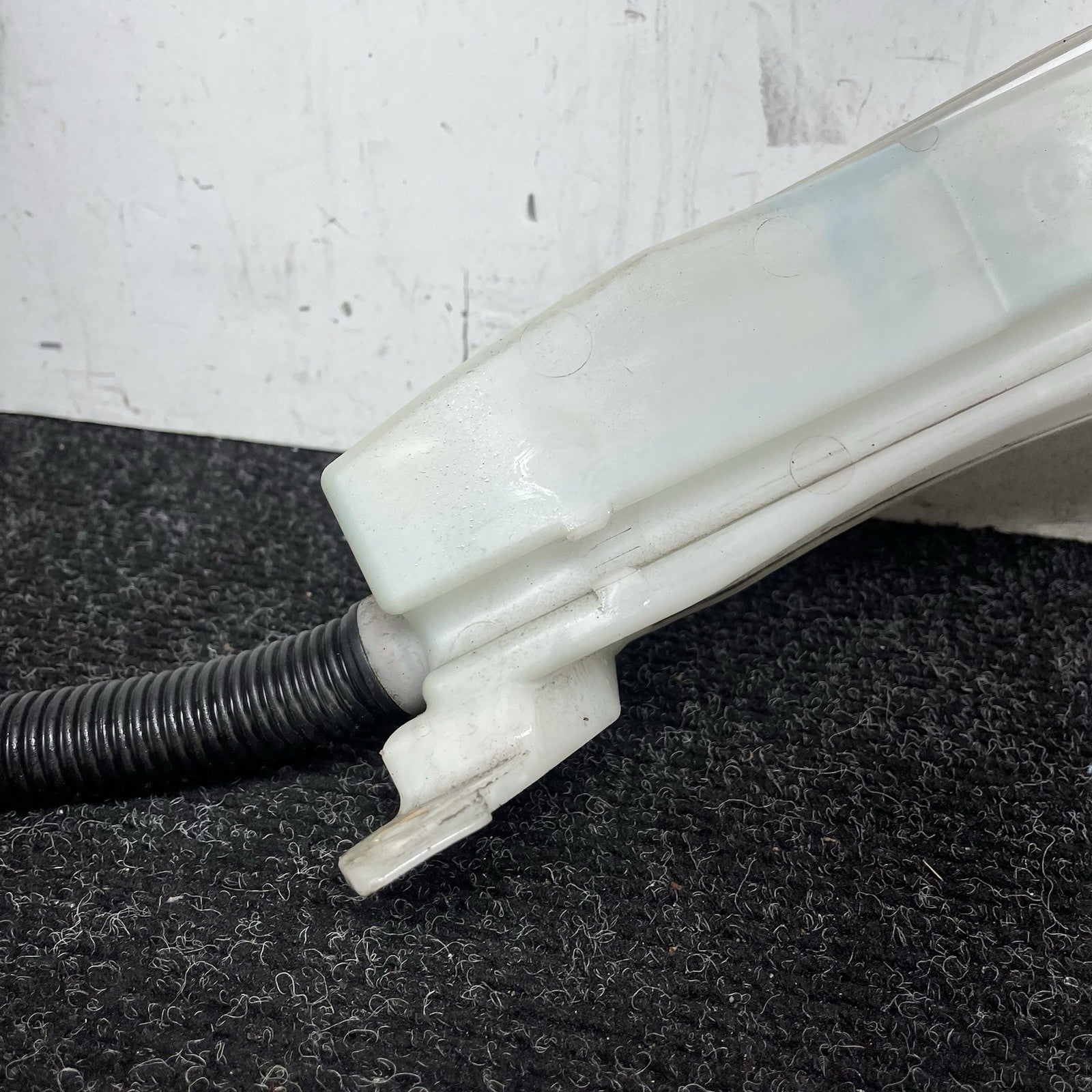 ☑️ 2011-2017 BMW X3 F25 Front Windshield Washer Fluid Reservoir Tank 7341926 OEM