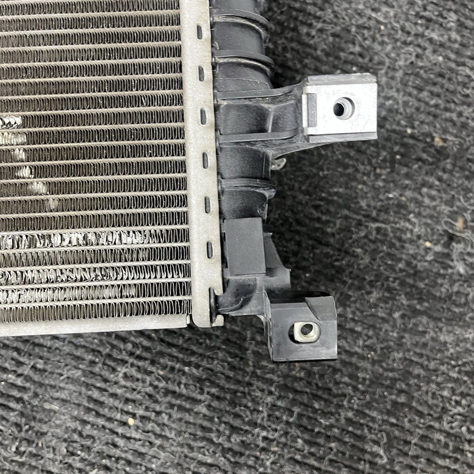 ☑️ OEM 2011-2015 AUDI Q7 3.0L FRONT LEFT RIGHT AUX AUXILIARY SECONDARY RADIATOR
