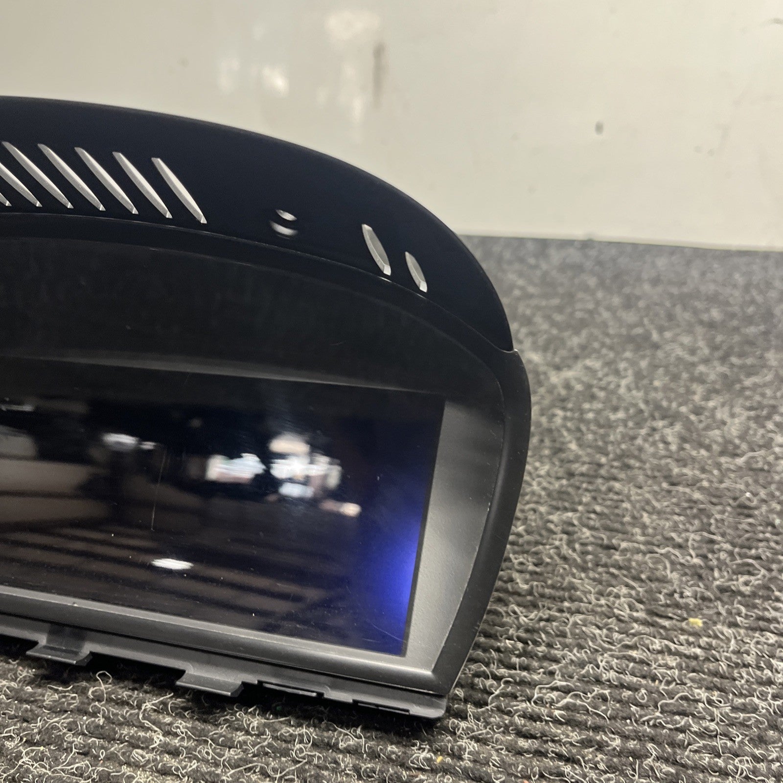 ☑️ 2008-2013 BMW M3 E92 E93 E90 NAVIGATION RADIO SCREEN MONITOR DISPLAY 9151979