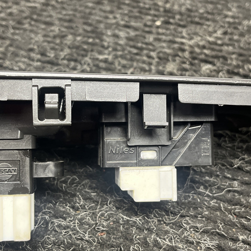 ☑️ 08-14 SUBARU IMPREZA FRONT RIGHT PASSENGER SIDE WINDOW CONTROL SWITCH OEM