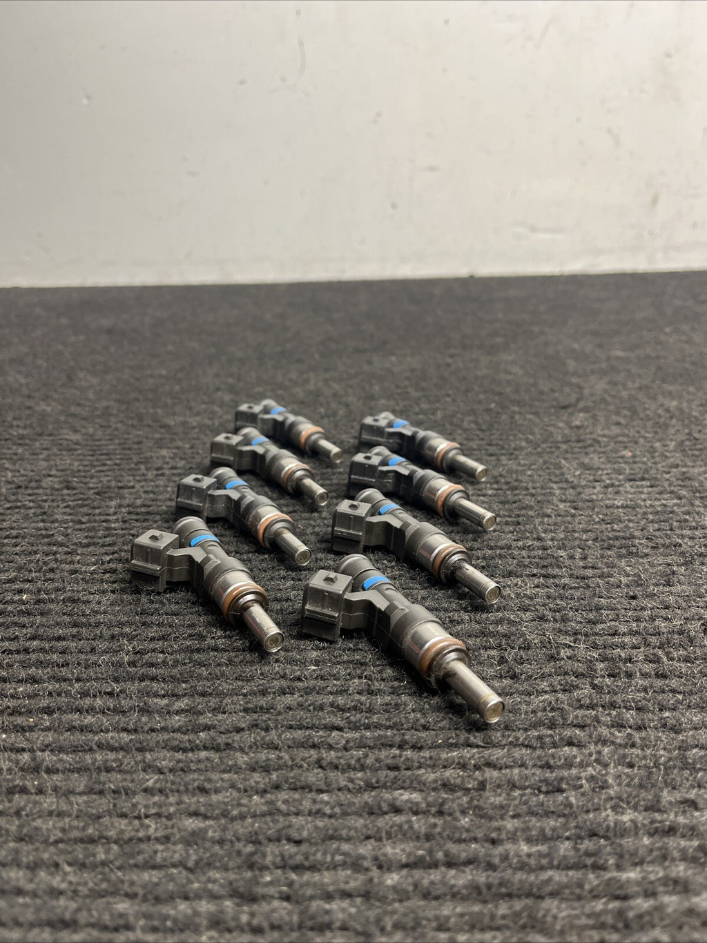 ☑️ 2008-13 OEM BMW E90 E92 E93 M3 S65 Fuel Injector Set (8) - 13647838440