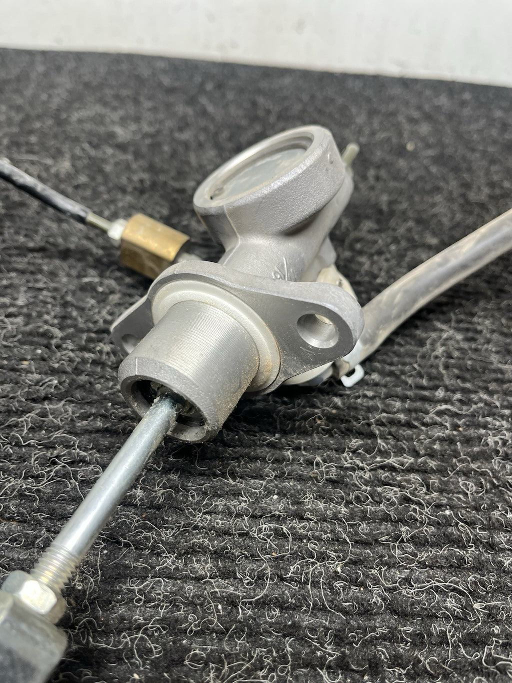 ☑️ 2015-2019 Subaru WRX STI Clutch Master Cylinder OEM 15-19