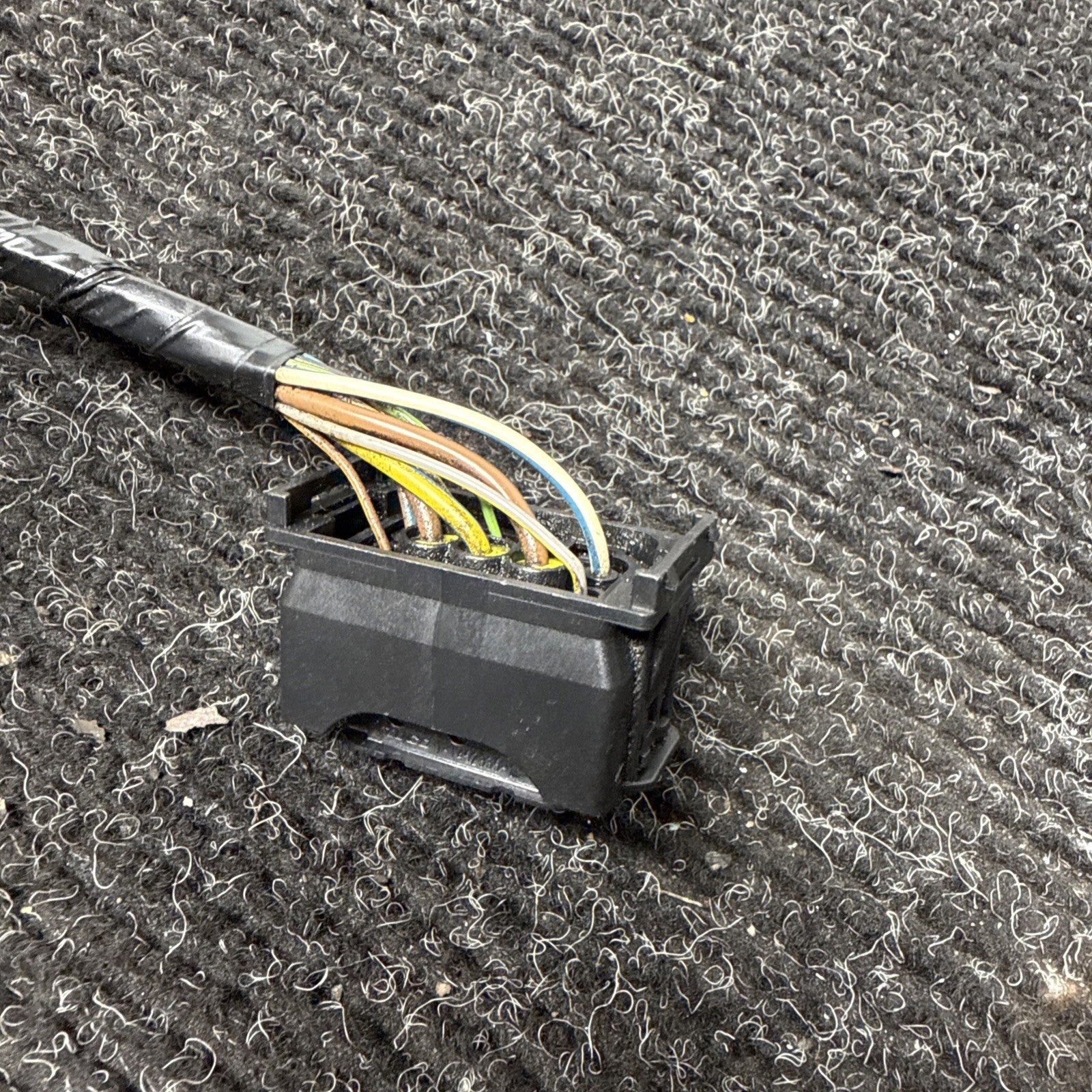 ☑️ 09-18 BMW E90 E92 E93 F20 F22 F30 F36 F10 F12 F15 Headlight Plug 12 Pin OEM