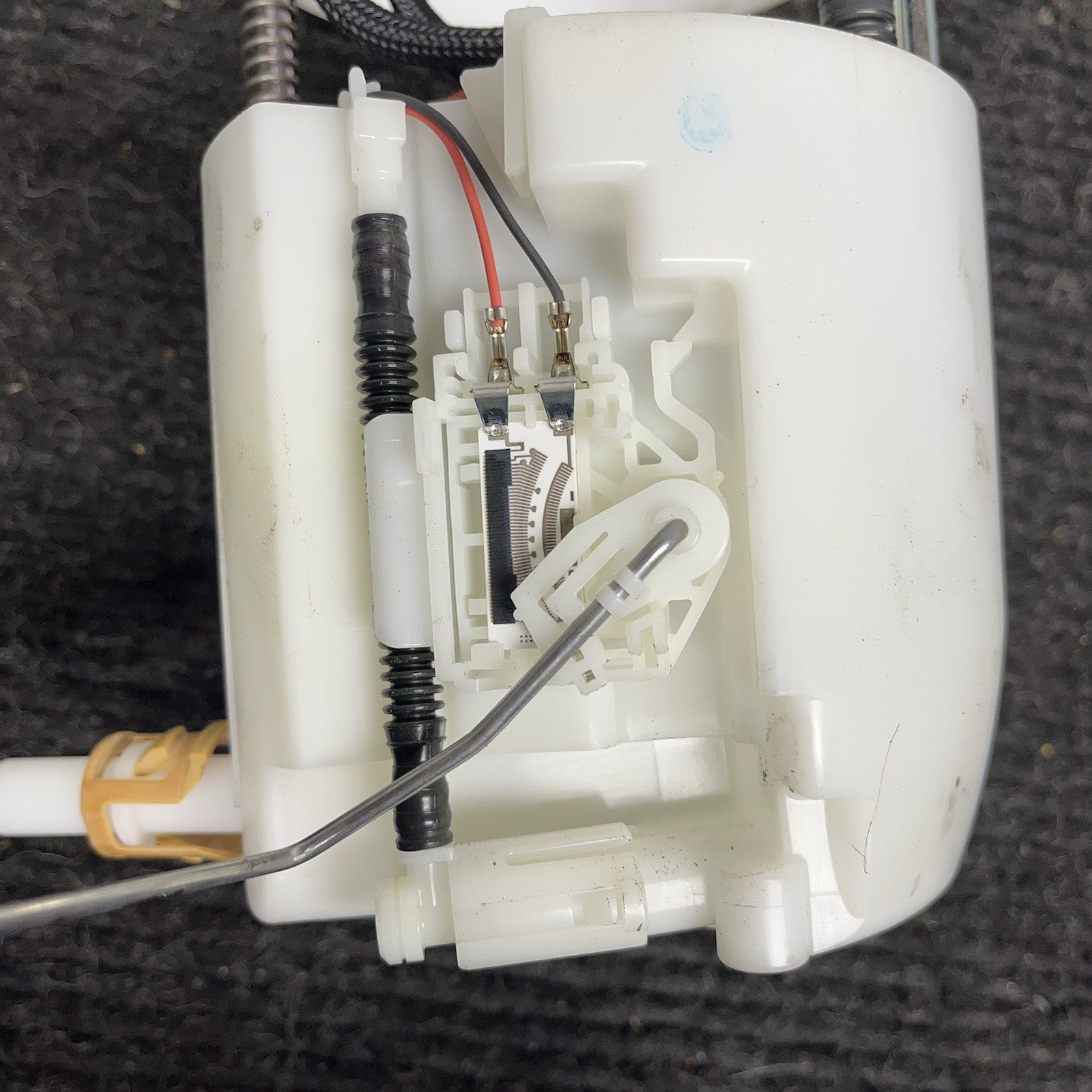 ☑️ 22-25 TOYOTA GR86 2.4L GAS TANK FUEL PUMP SENDING UNIT 42021CC000 OEM