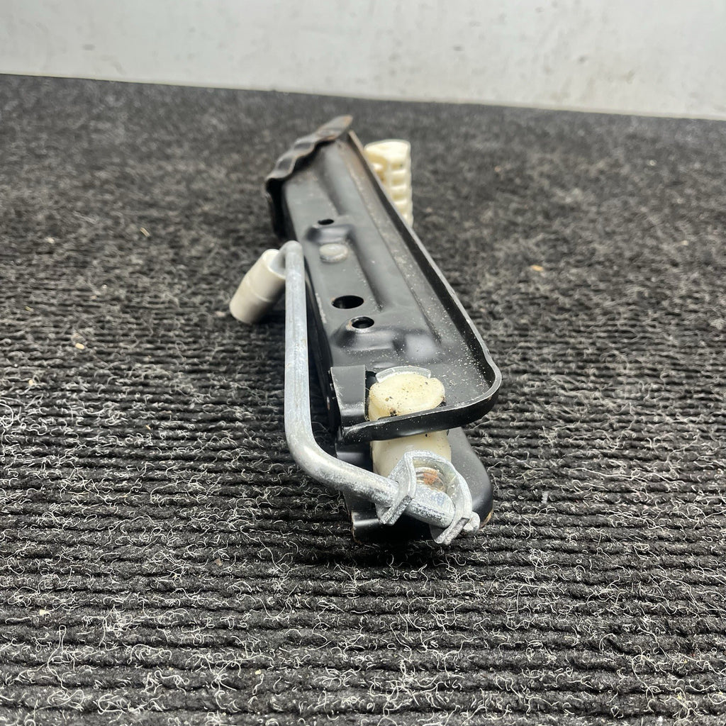 ☑️ BMW E46 3-Series Factory Spare Tire Changing Jack Lifting Tool 1999-2006 OEM