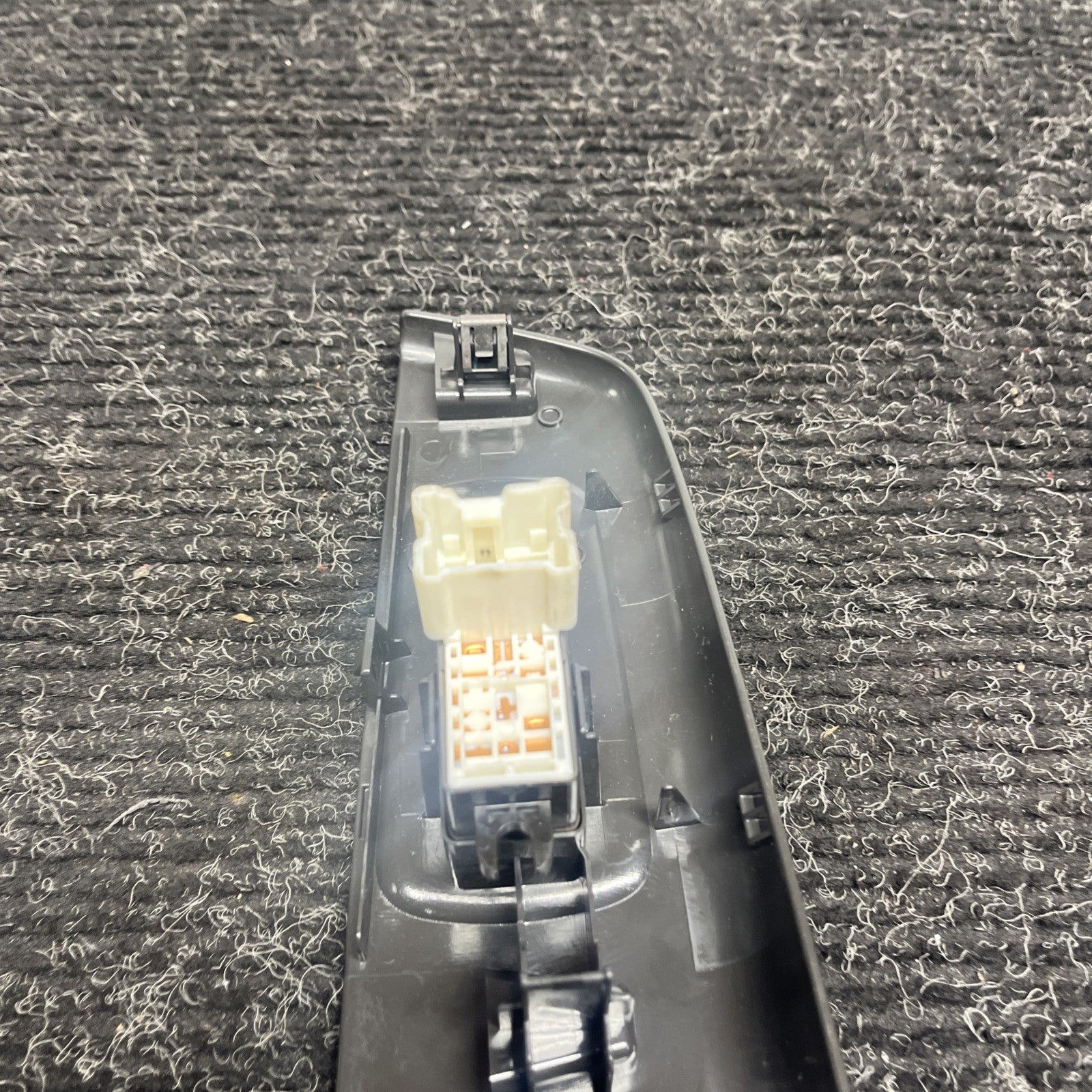 ☑️ 2011-2014 SUBARU WRX STI REAR RH Passenger WINDOW SWITCH TRIM. P/N 94266FG500