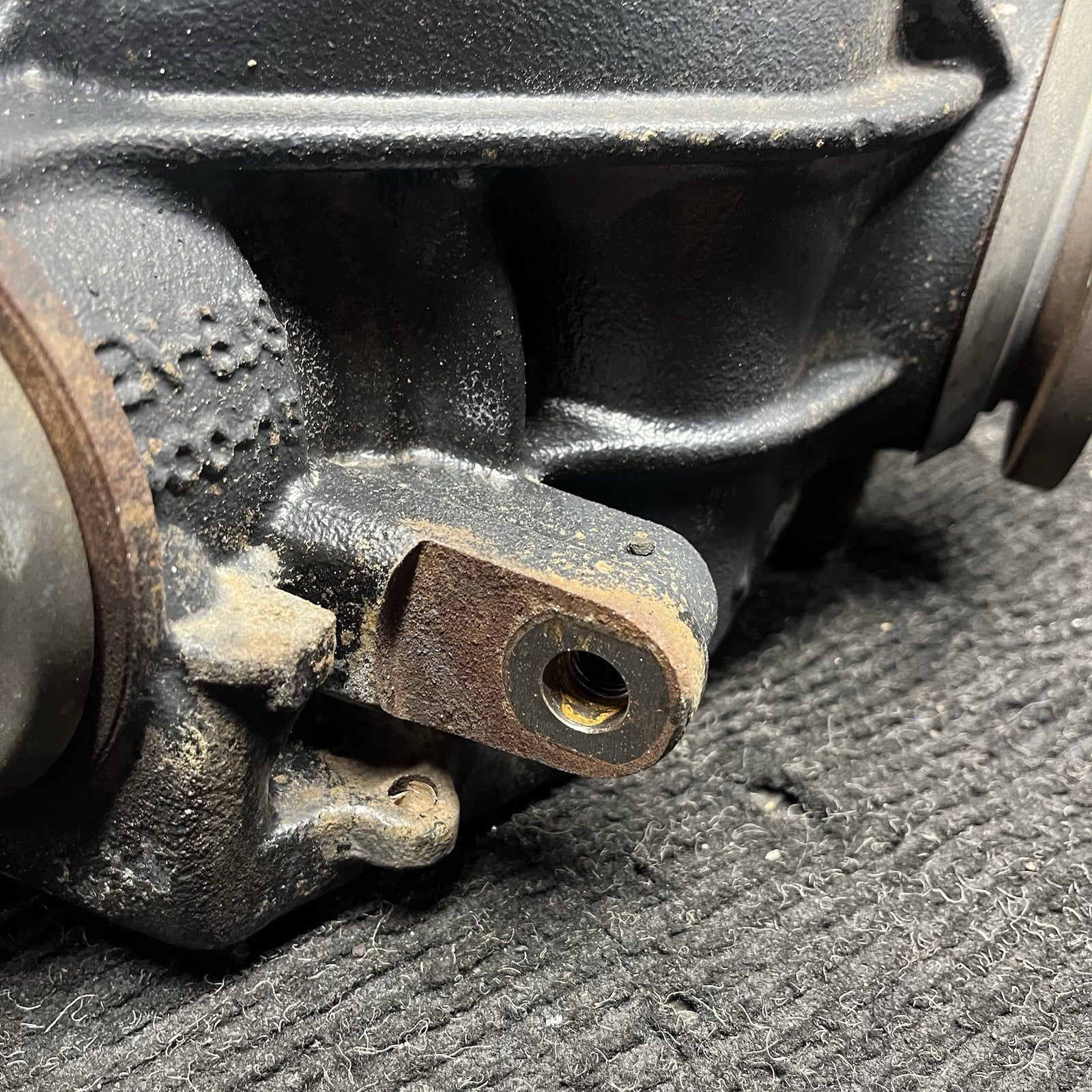 ☑️ 01-06 BMW E46 330i 330CI M/T MANUAL REAR DIFFERENTIAL CARRIER 3.07 RATIO OEM