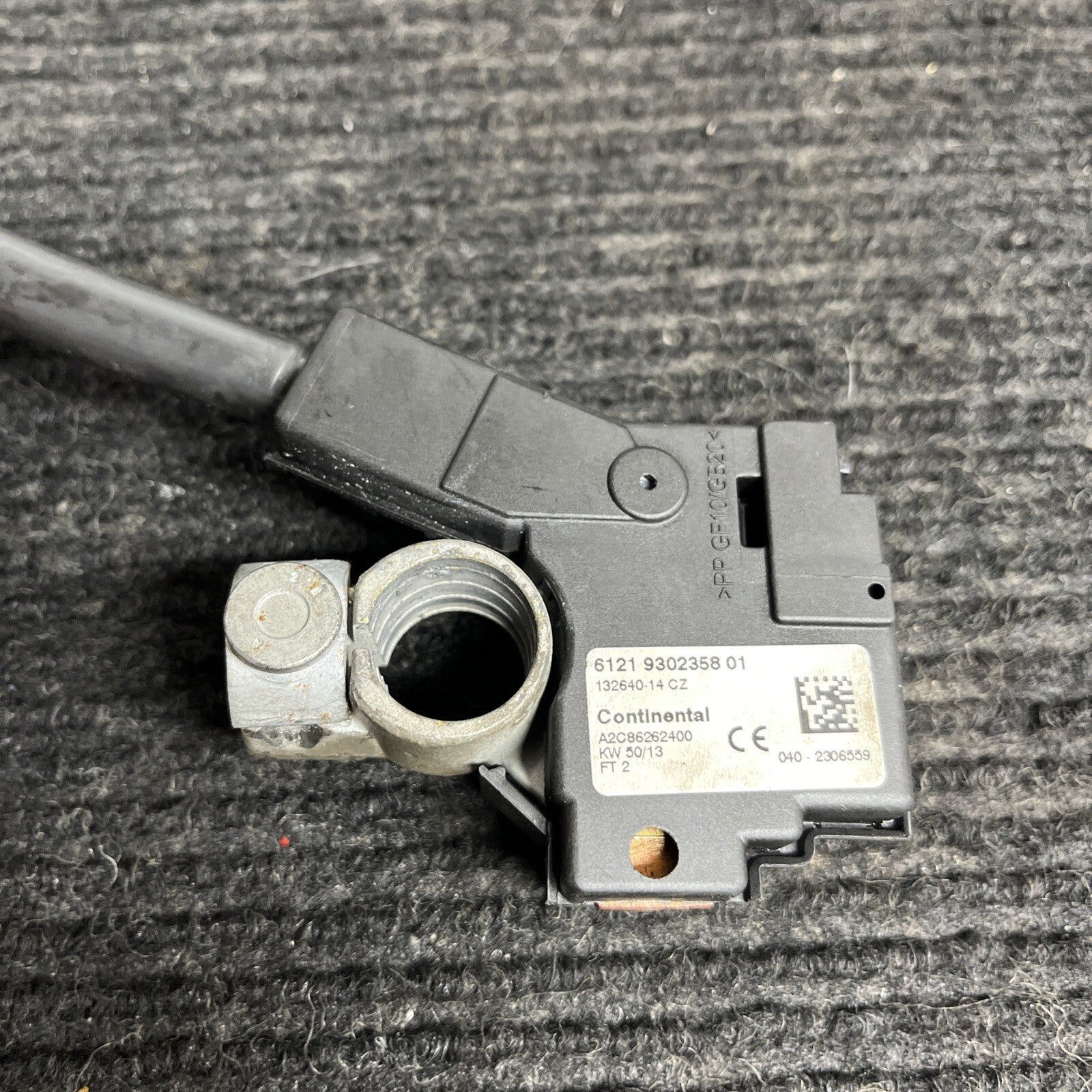 ☑️ OEM BMW F07 F10 M5 F13 F06 M6 F01 F02 Negative Cable Terminal IBS Sensor