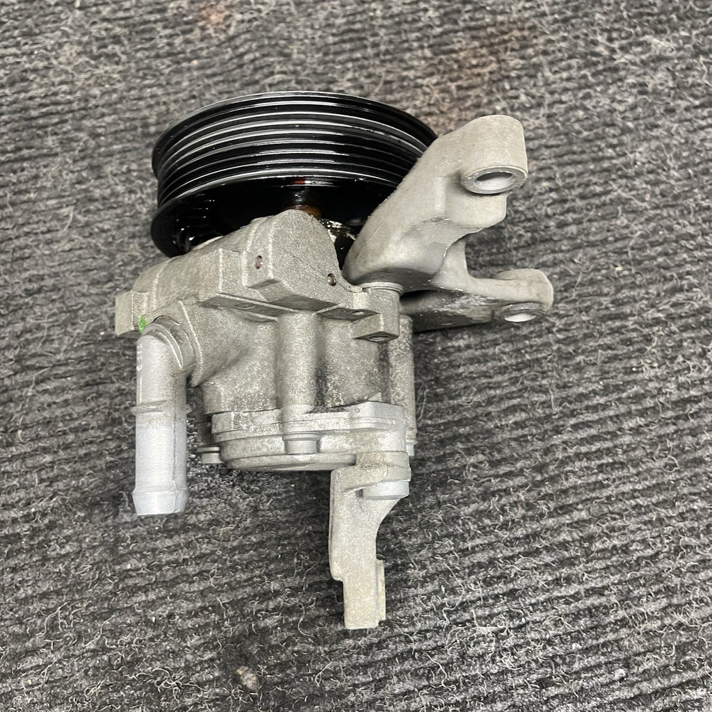 ☑️ 07-10 BMW E82 E88 E90 E92 E93 135i 335i N54 Hydraulic Power Steering Pump OEM