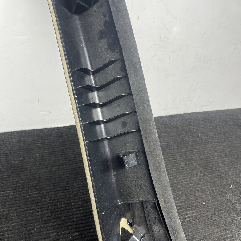☑️ MASERATI GHIBLI WINDSHIELD RIGHT SIDE A PILLAR TRIM COVER PANEL OEM 2014-2020