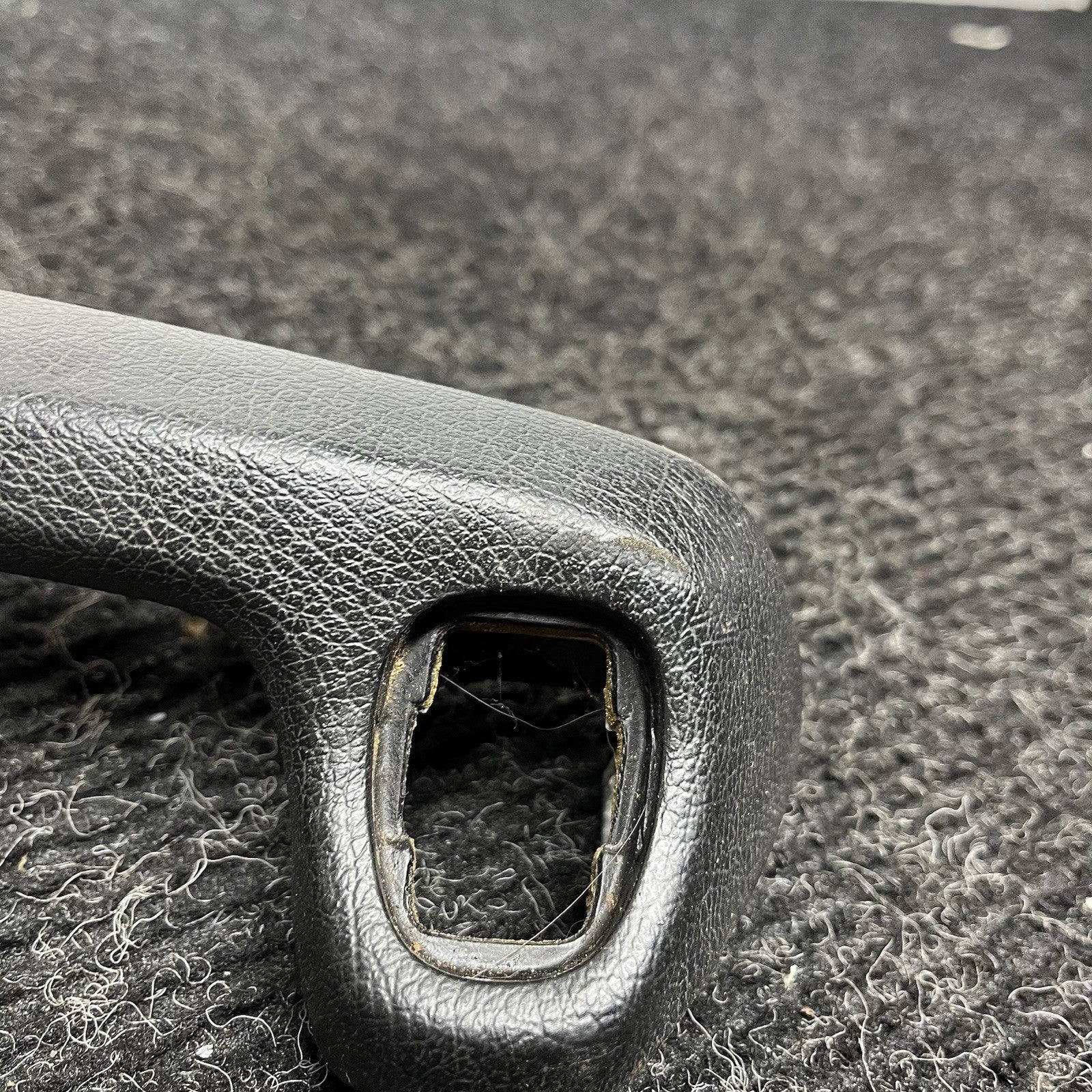 ☑️ BMW E30 3-Series M3 Front Door Armrest Right Passenger Schwarz 1884364