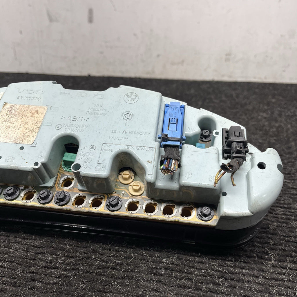 ☑️ OEM BMW E36 Instrument Cluster Sedan Coupe 8357779 325 328 M3 VDO