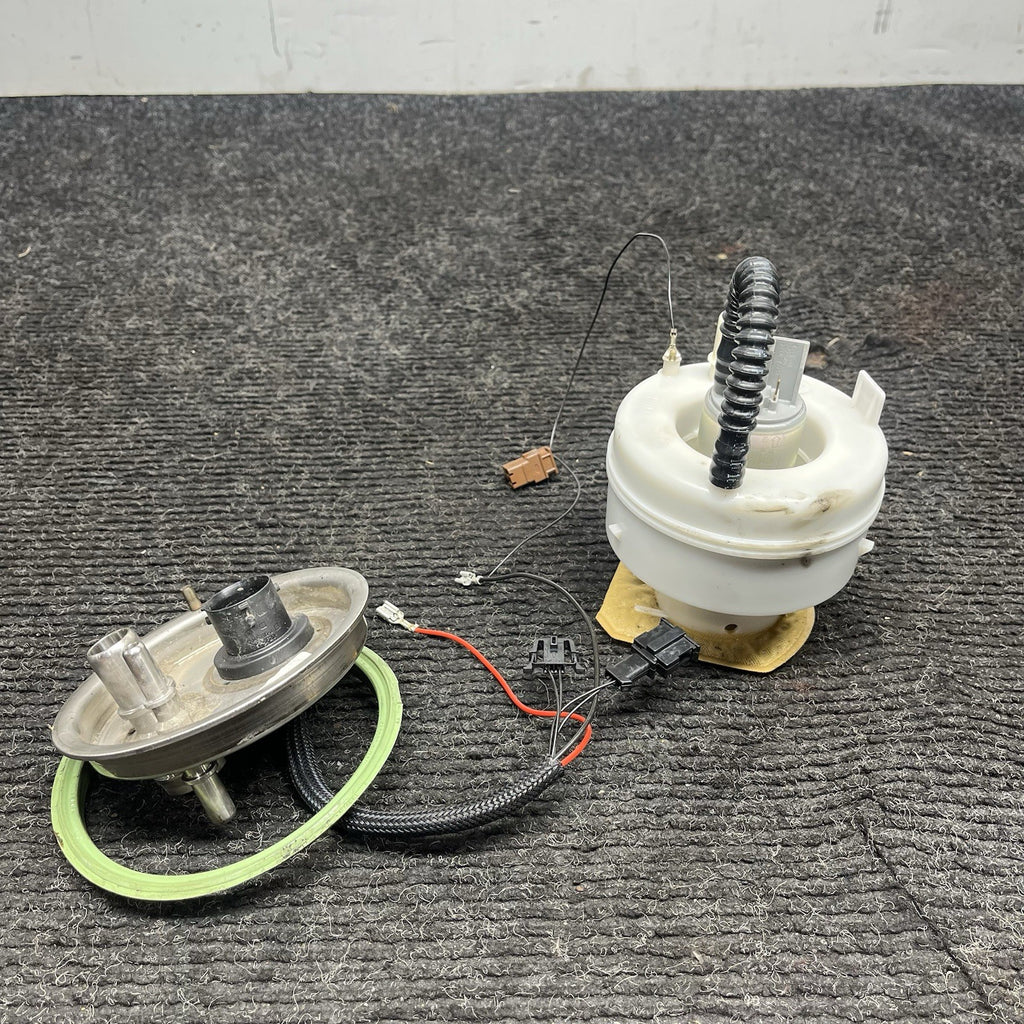 ☑️ 12-18 BMW F30 328i 320i 335i M3 Fuel Gas Tank Pump Sender Unit OEM