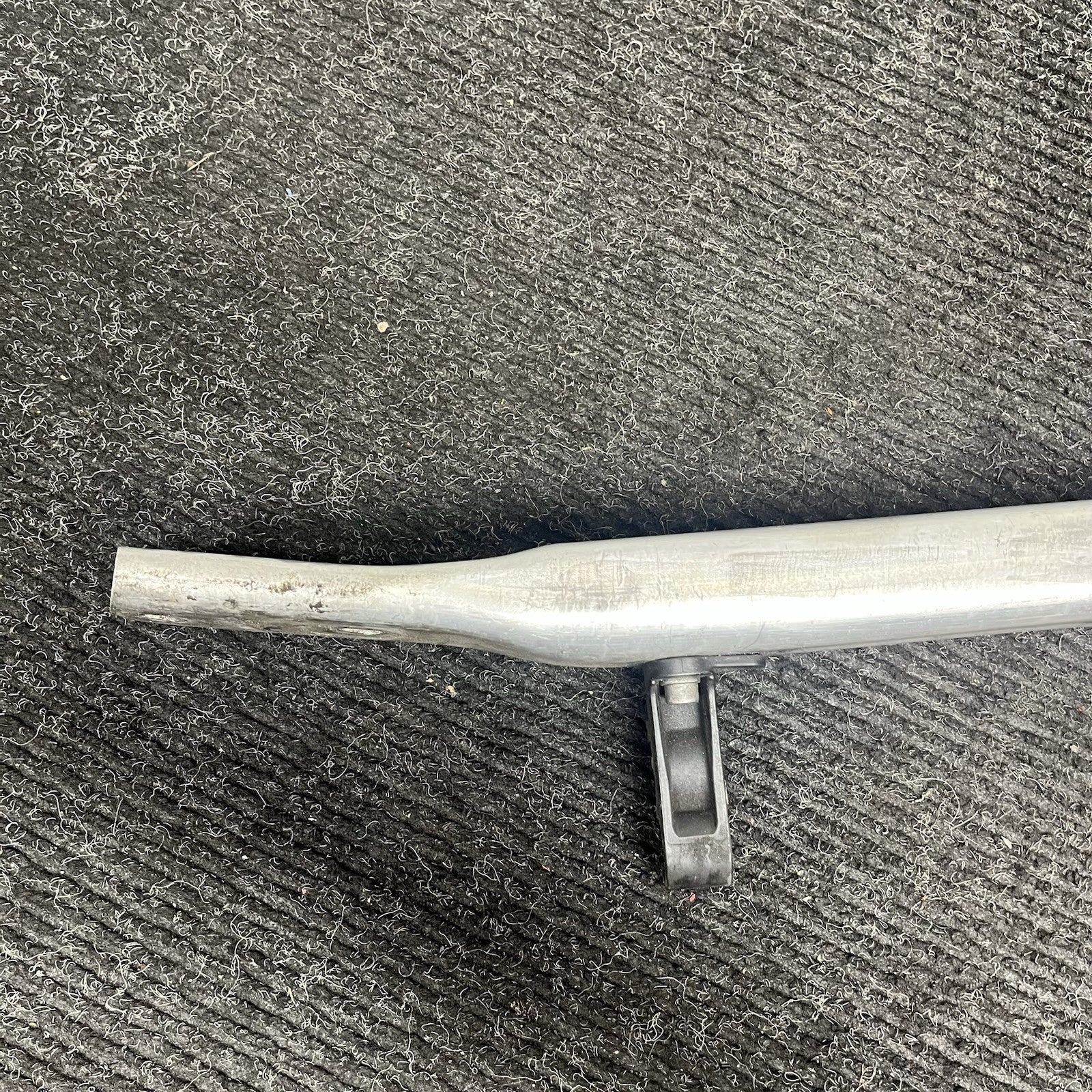 ☑️ 2011-2013 BMW X5 E70 OEM UPPER RADIATOR CORE SUPPORT BRACE BAR 51717179434