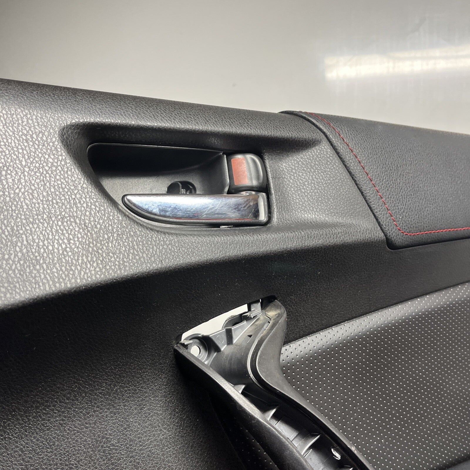 ☑️ 2013-2016 RH SCION FRS BRZ 86 OEM RED STITCHED DOOR PANELS SPEAKER ARM REST