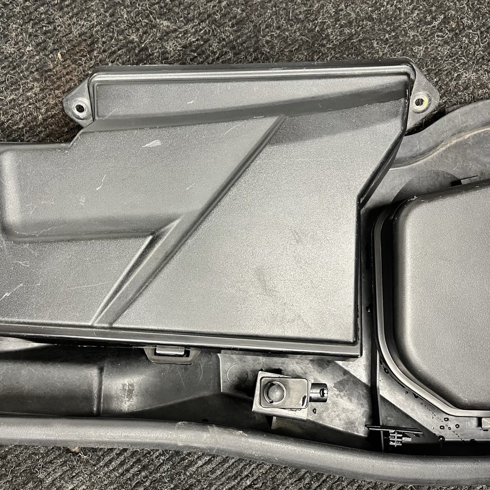 ☑️ 2006-2013 OEM BMW E90 E92 E93 335i Cabin Air Filter Cowl Housing COMPLETE SET