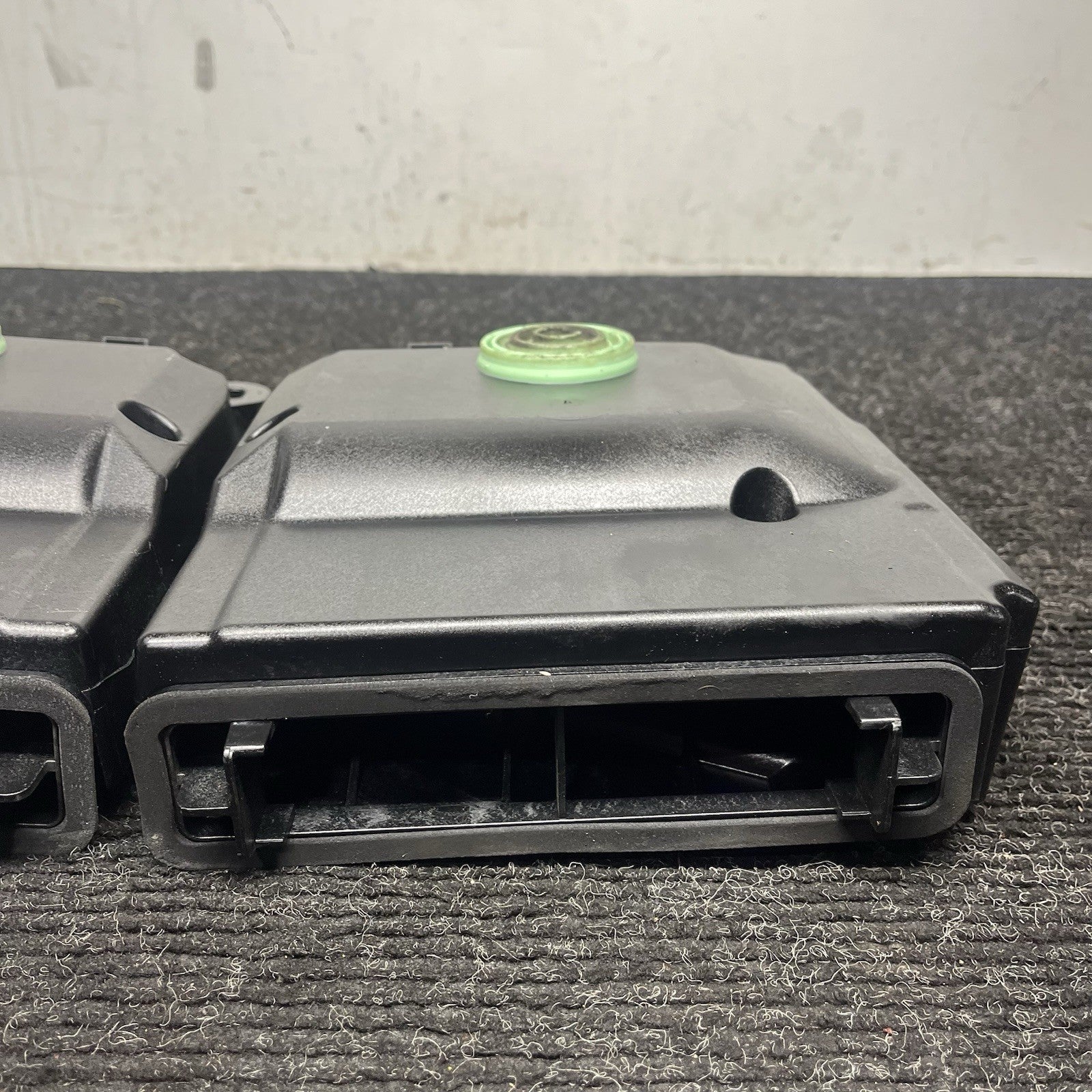 ☑️ OEM BMW E90 E92 E93 328 335 M3 Bass Speaker Sub Subwoofer Audio INDIVIDUAL