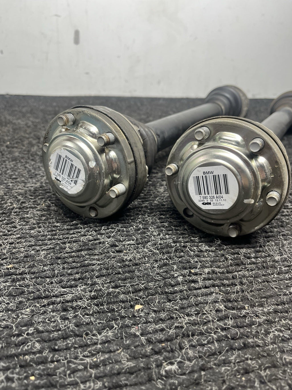 ☑️07-13 BMW E82 E88 E92 E93 A/T AUTOMATIC REAR L/R AXLE SHAFT SET 7580325/6 OEM