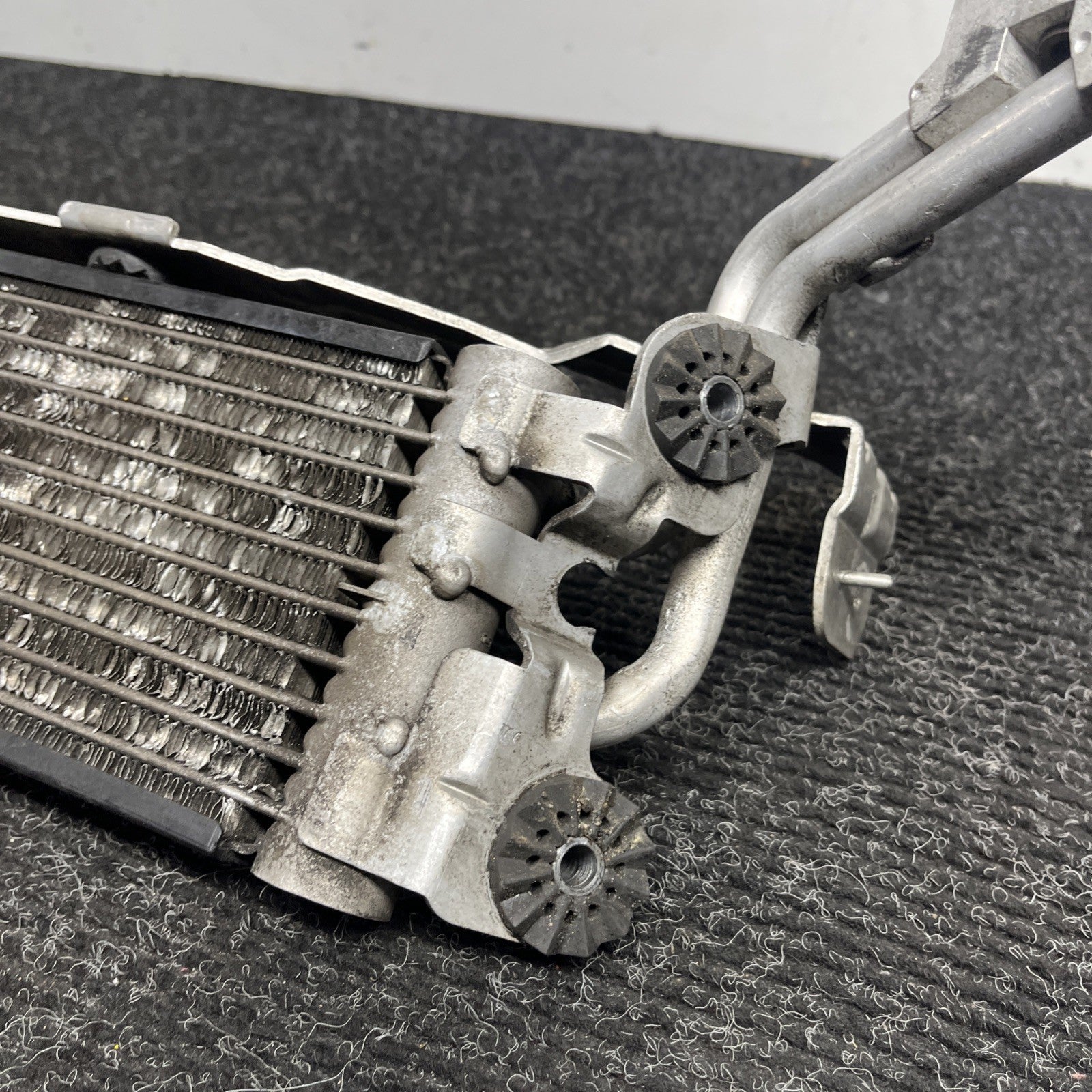 ☑️ 07-15 BMW OEM E90 E92 X1 S65 N54 N55 Right Engine Oil Cooler Radiator