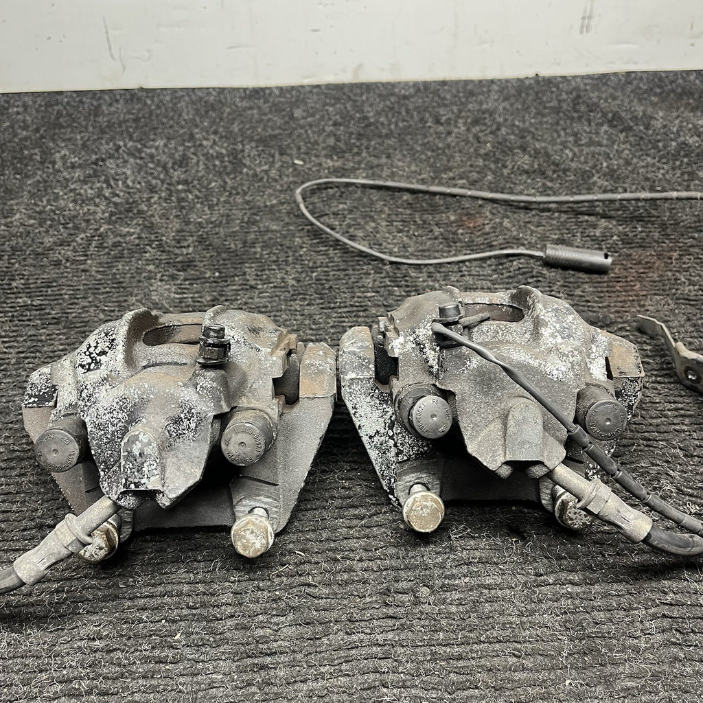 ☑️ 01-06 BMW E46 330i 330ci RWD SET OF 2 REAR LEFT & RIGHT BRAKE CALIPER OEM