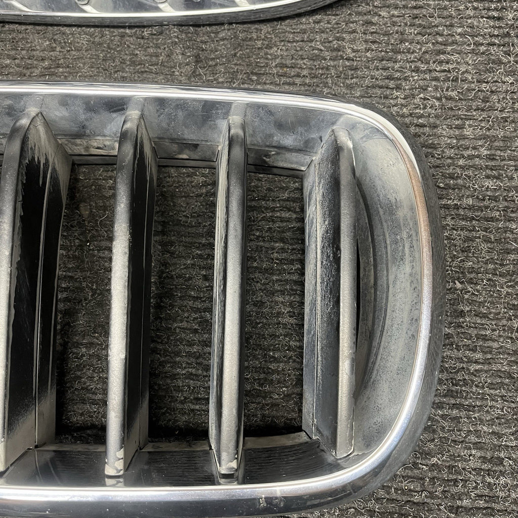 ☑️ 2014-18 BMW X5 F15 KIDNEY GRILLE RIGHT & LEFT 7316076 7316075 OEM