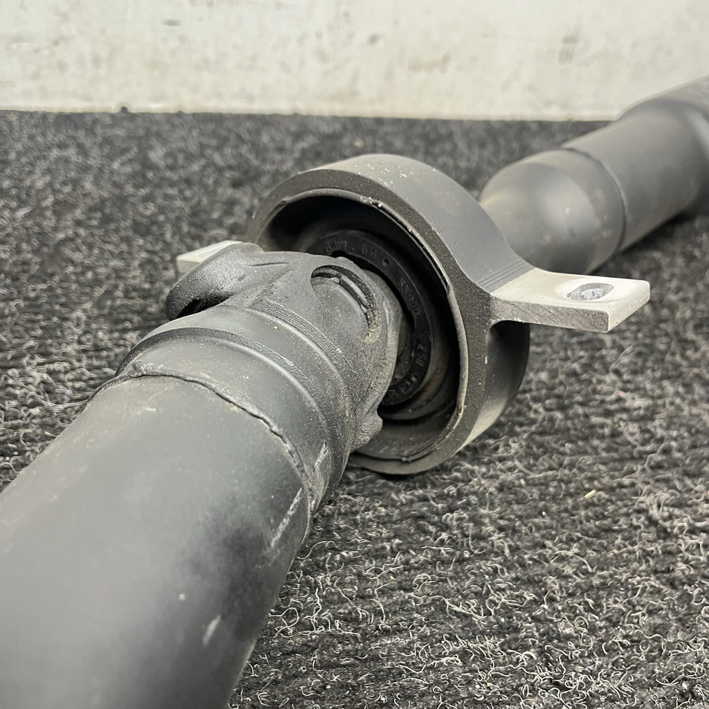 ☑️ 07-13 OEM BMW E90 E92 E93 328i Rear Drive Shaft Driveshaft AT Transmission
