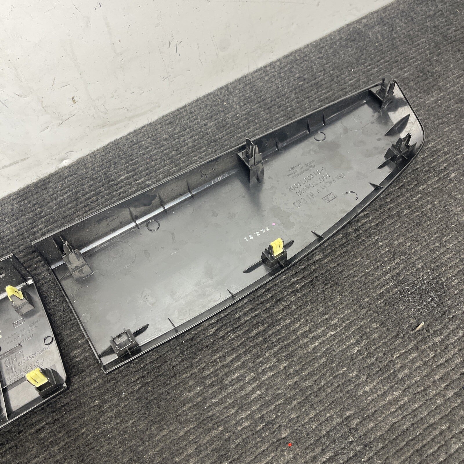 ☑️ 2013-2016 Subaru BRZ Radio Dash Trim Bezel Surround Stereo Scion FRS  OEM