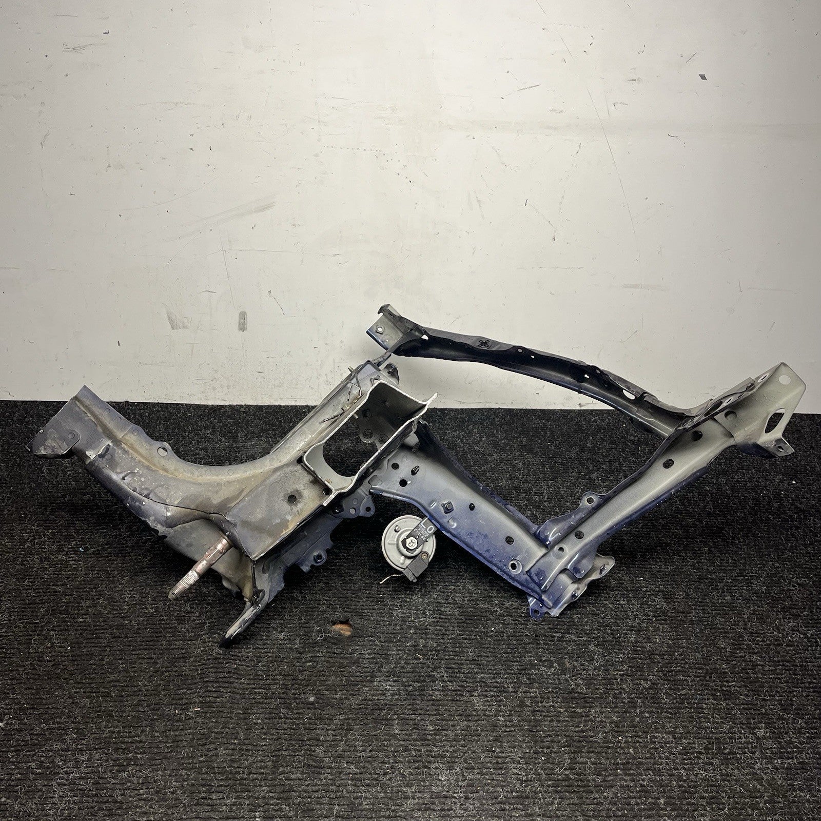 ☑️ 13-20 Scion FRS BRZ 86 Front Right RH Passenger Frame Rail Support OEM Cut