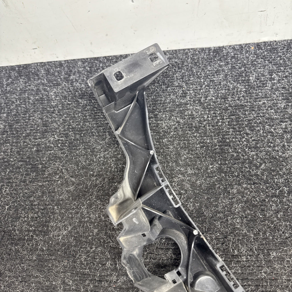 ☑️ 07-10 OEM BMW E92 E93 335 Right Passenger Headlight Bracket Carrier Mount