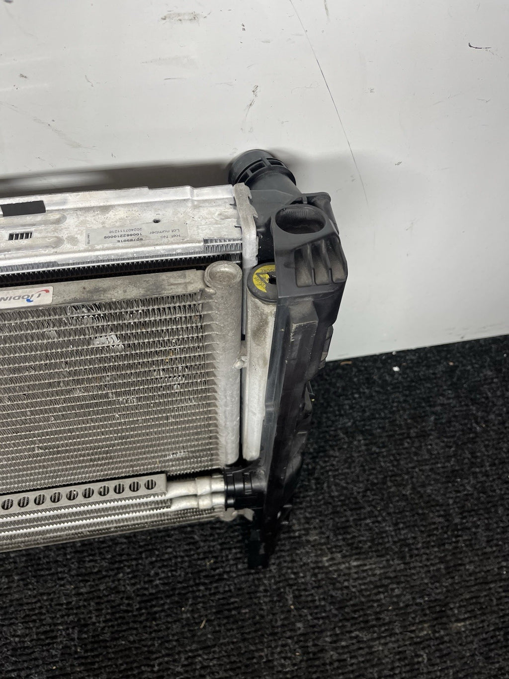 ☑️ 07-13 BMW E92 N54 335i RADIATOR M/T MANUAL TRANSMISSION W CONDENSER OEM